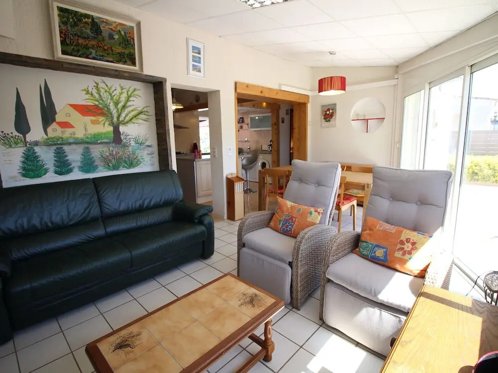 Comfortable Property in Empuriabrava With Garden, Barbecue and Three Bedrooms