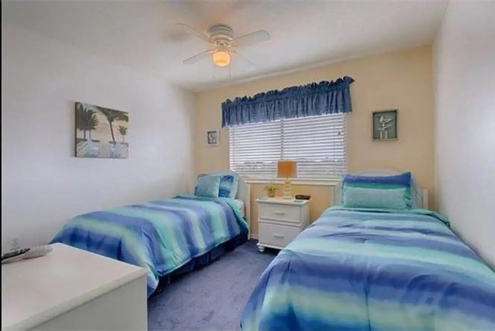 Luxury Villa With Large Private South Facing Pool 4 Bedroom Townhouse by RedAwning