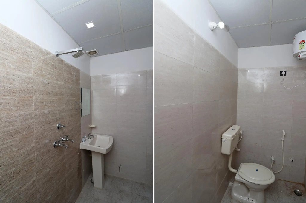 OYO 39592 Hotel Akashdeep