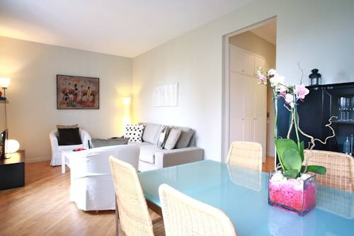 BarcelonaForRent Sagrada Penthouse