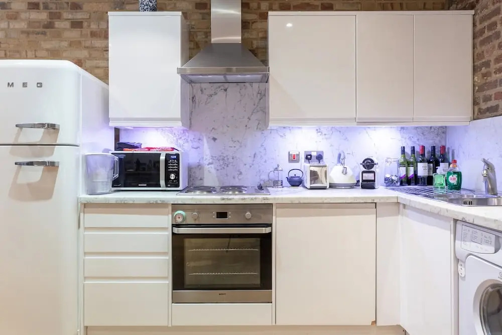 1 Bedroom Apartment Near London Bridge