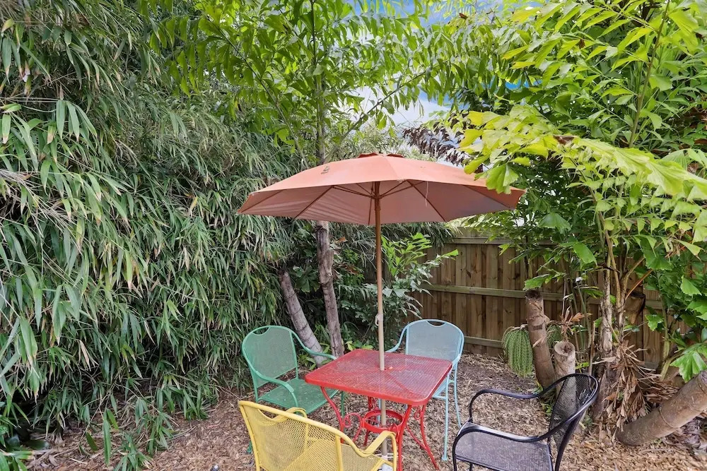 Vibrant Rockledge Home ~ 2 Mi to Cocoa Village