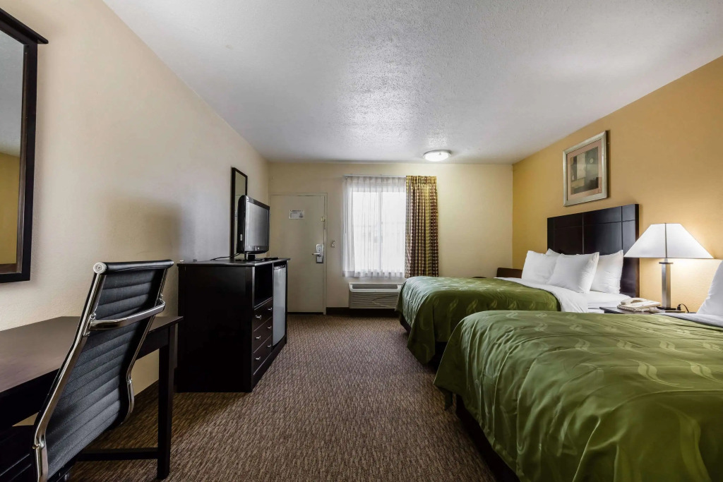 Quality Inn Tullahoma