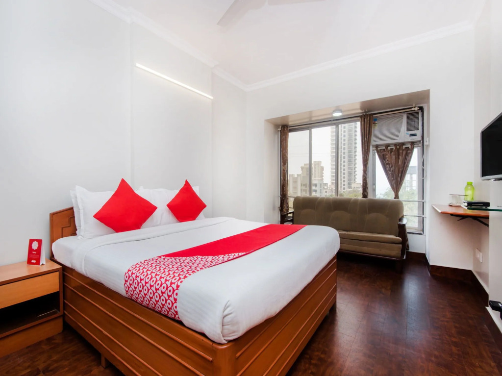Executive Homes by OYO Rooms