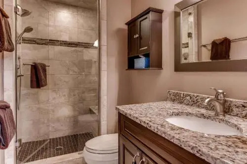 Fox Run 5 Br home by RedAwning