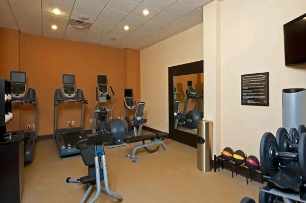 Hilton Garden Inn Milwaukee Downtown