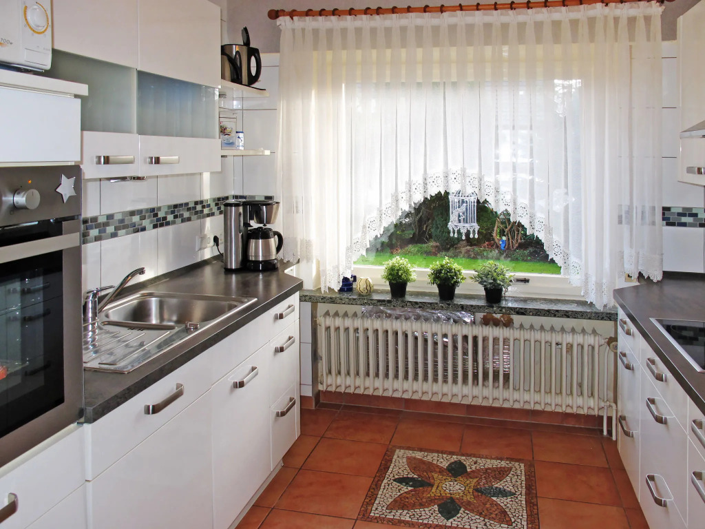 Holiday Home Lilly by Interhome