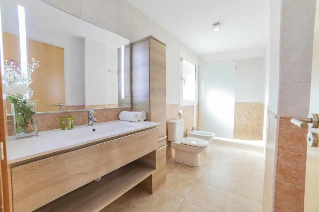 Bonaire Solar 200 by Sealand Villas