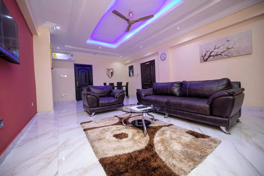 1 Bed Furnished Apt - Aircon, Wifi, Parking