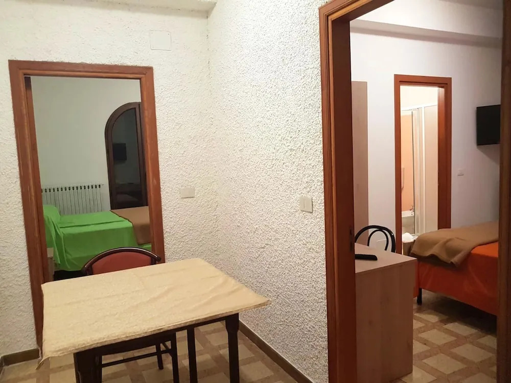 Apartment With 4 Bedrooms in Scalo Ferroviario, With Wonderful Mountain View and Terrace