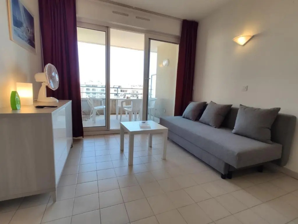 Appartement Juan les Pins, 2 pièces, 4 personnes - FR-1-252-164