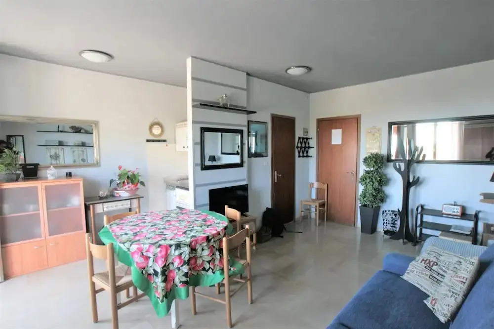 Cozy Studio Near the Beach