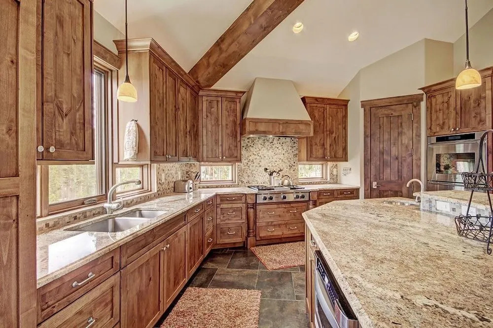 Highlands Hideaway - Private Home by RedAwning