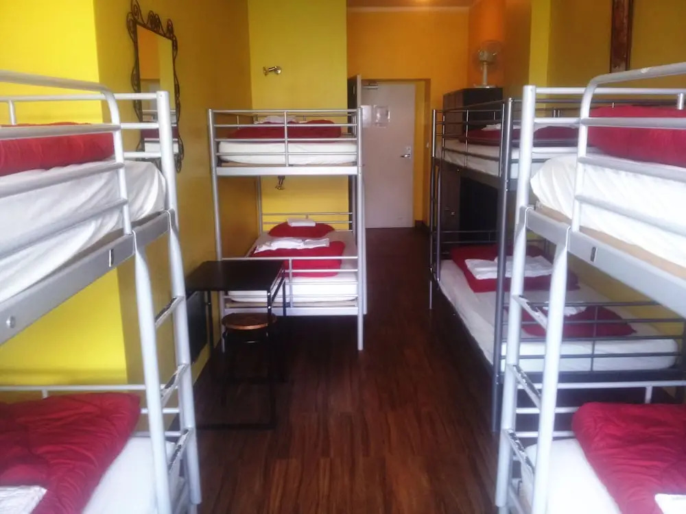 奈达班文炕洞里酒店(Nida Rooms Banhven 153 Hangdong)