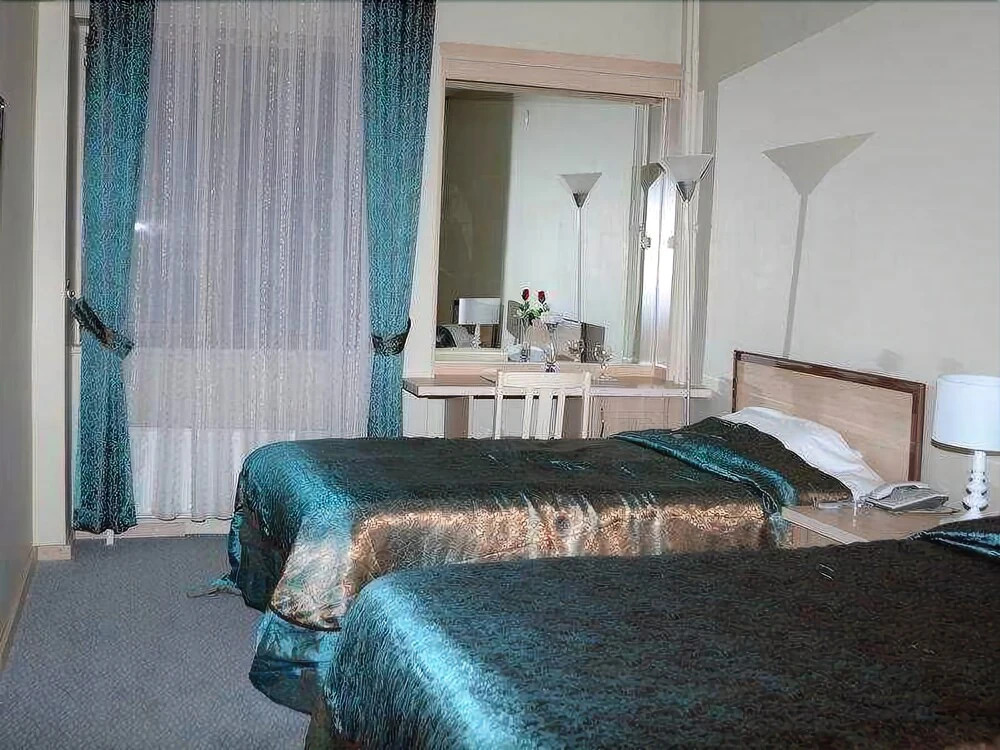 Akdamar Hotel