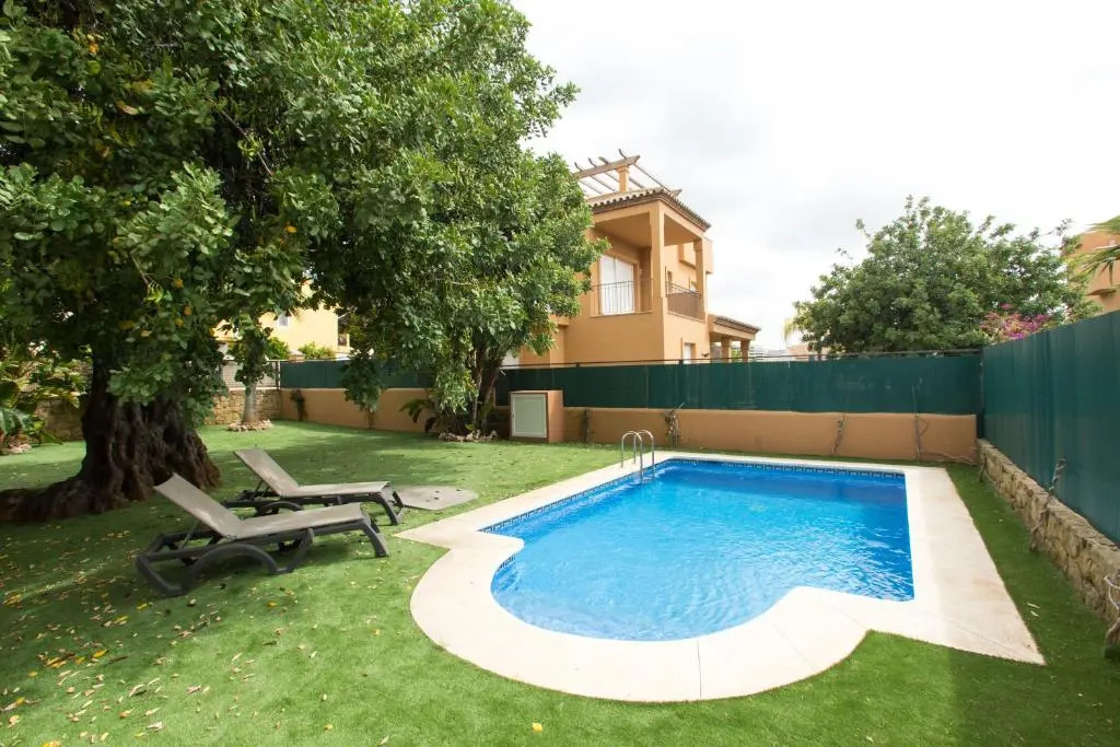 Villas Altos De Marbella