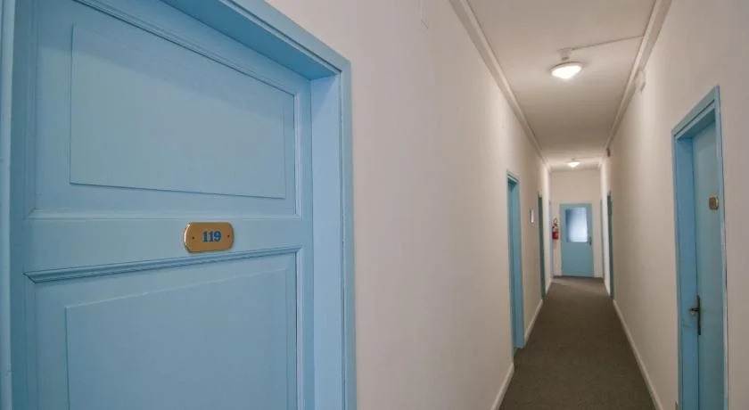 HOTEL VIENNA "Casa di viaggiatori per viaggiatori"