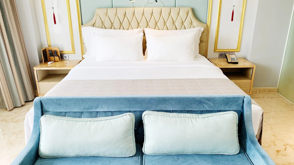 Art Deco Luxury Hotel & Residence