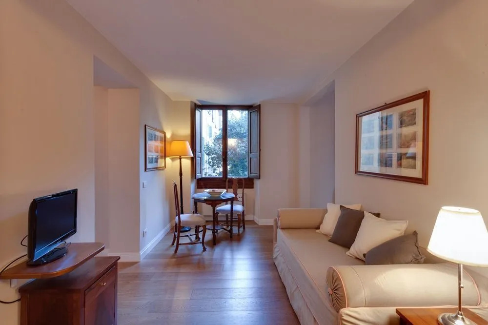 Itaco Florence Apartments