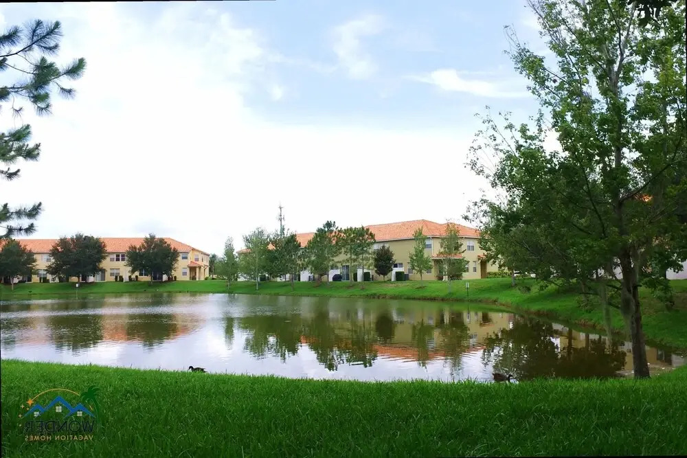 Resort-style 4BR Home Gated Community Near Disney