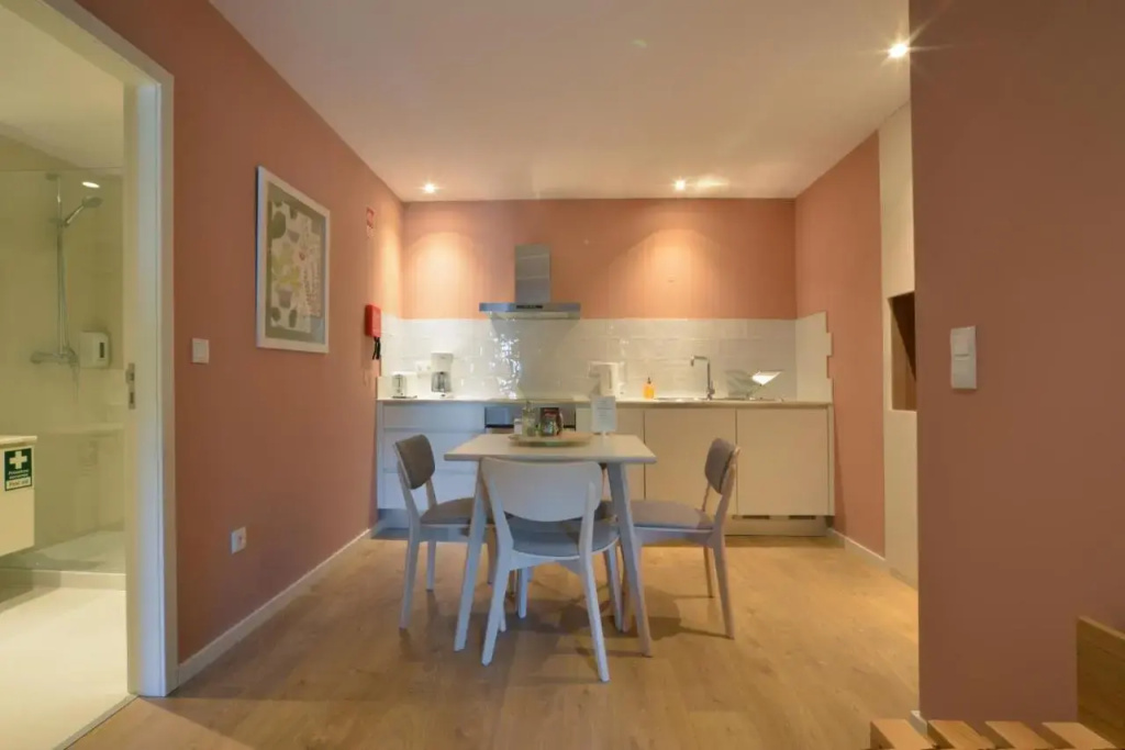 Spot Family Apartments