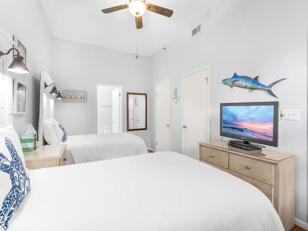 Phoenix V by Southern Vacation Rentals
