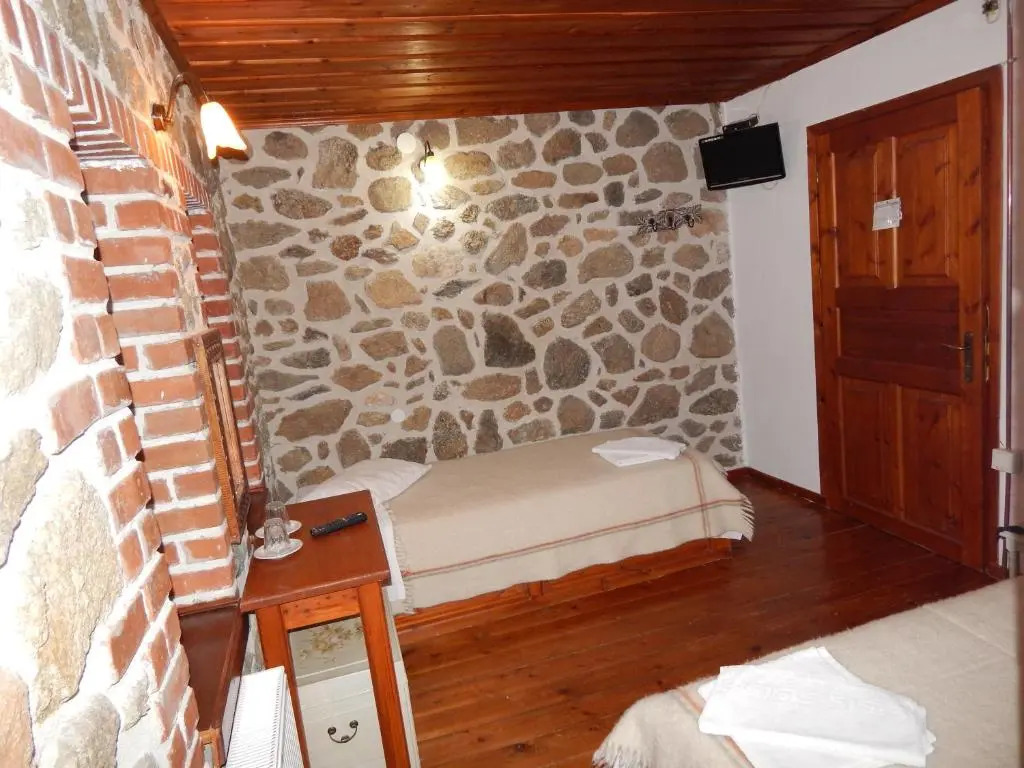 Ξενώνας Αριάδνη - Guesthouse Ariadni