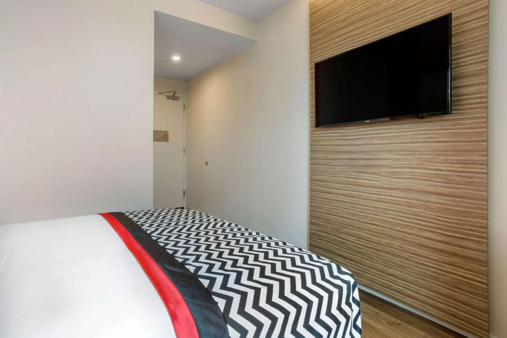 Insignia Hotel Brooklyn, an Ascend Collection Hotel