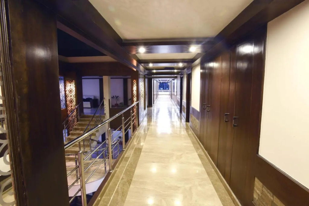 Starz Clarks INN Mussoorie