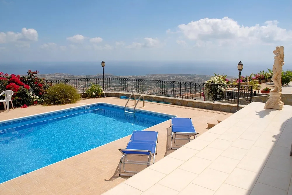 Villa With 3 Bedrooms in Peyia, With Wonderful sea View, Private Pool, Furnished Garden - 4 km From