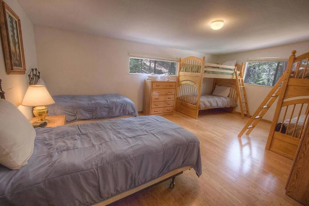 Foothill Folly home