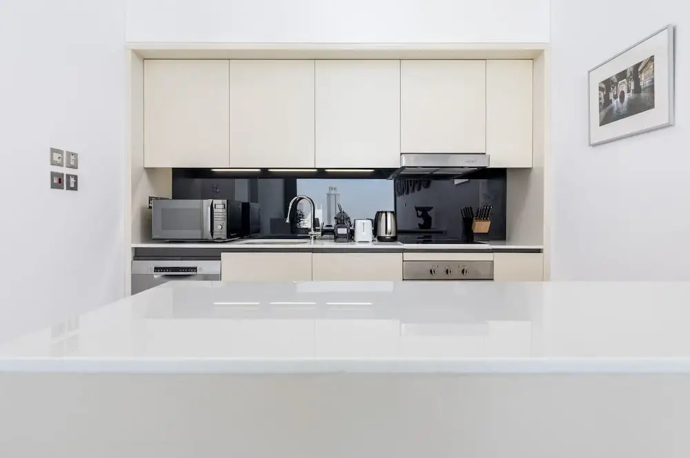 Maison Privee - High Rise 2 BD apt in Index tower