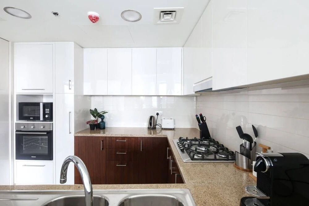 Spectacular 2BR in Beautiful Burj Vista!