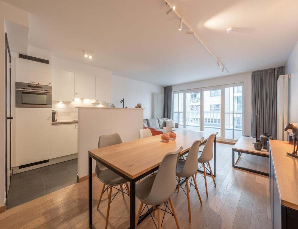 Knokke City Centre Apartment for 6