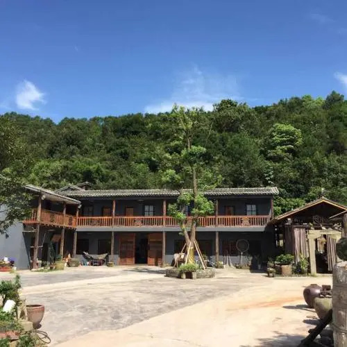Tangshancai Country Inn