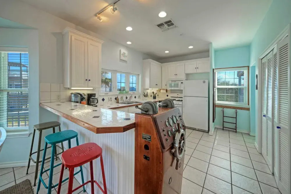 Sleeps 24 2 Homes w/ Beach Boardwalk Access & Deck Views Steps to the Beach