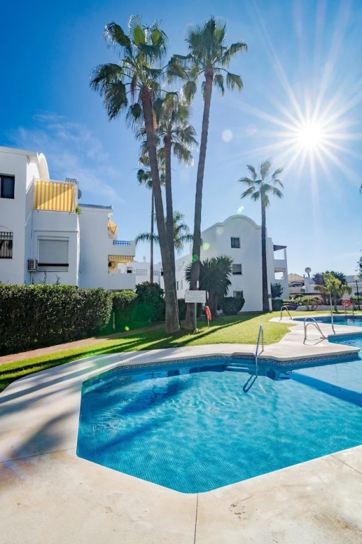 PP- Fantastic 2 bedroom apt with roof top terrace