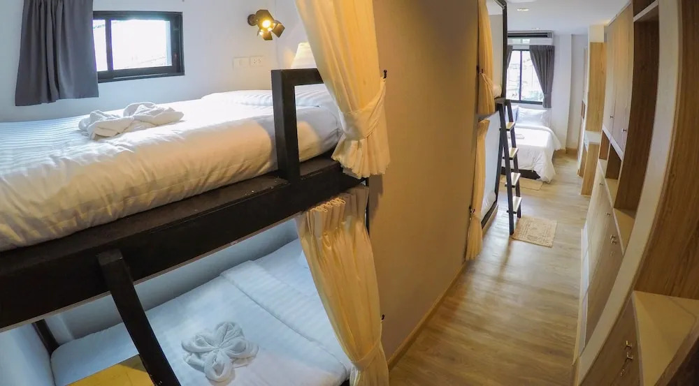 Chalatte Loft