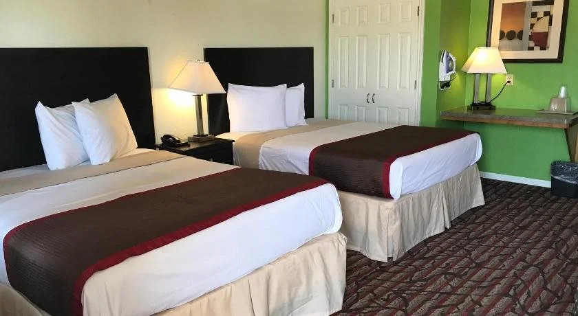 HIgh Five Inn Killeen-Forthood