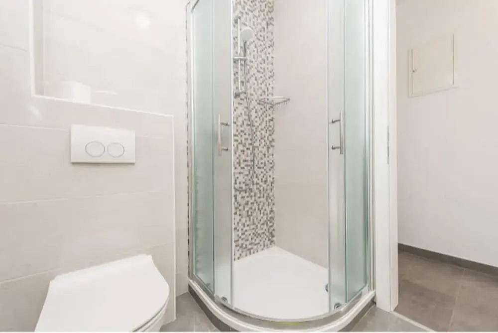 Apartment Right on the Janice Beach in Pakostane