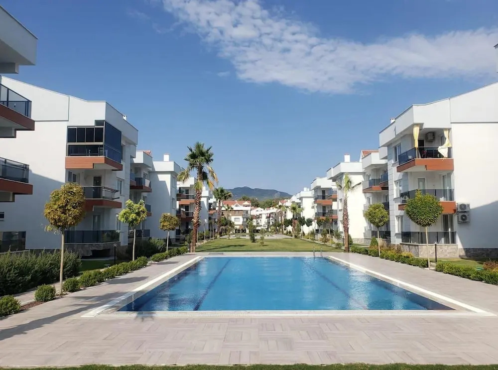 Lovely 2 Rooms Apartment With Pool and Air Con