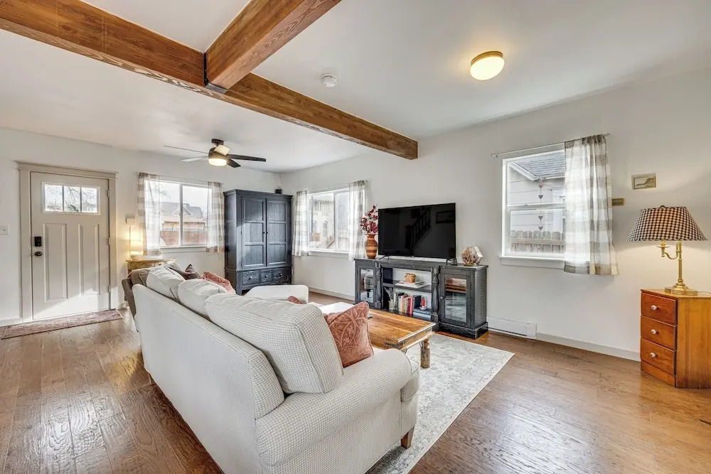 Colorado Springs Home: Balcony w/ Mountain Views!