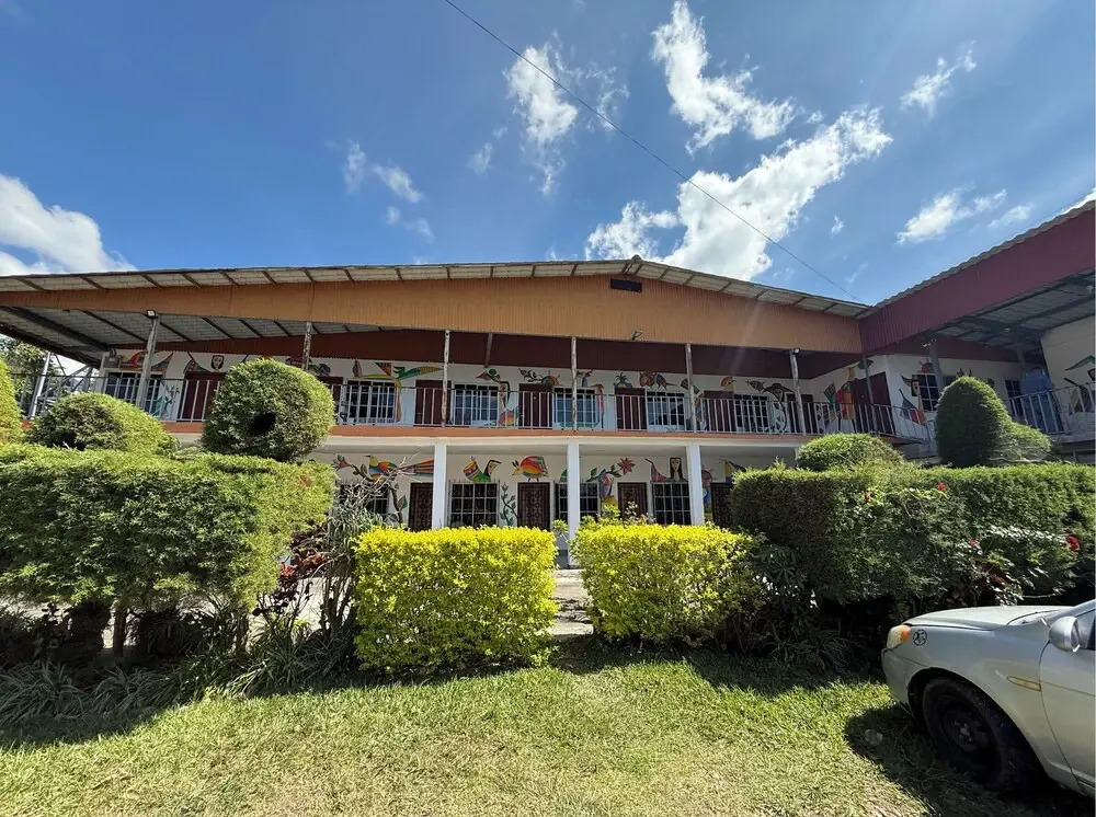 Hotel Arbol de paz