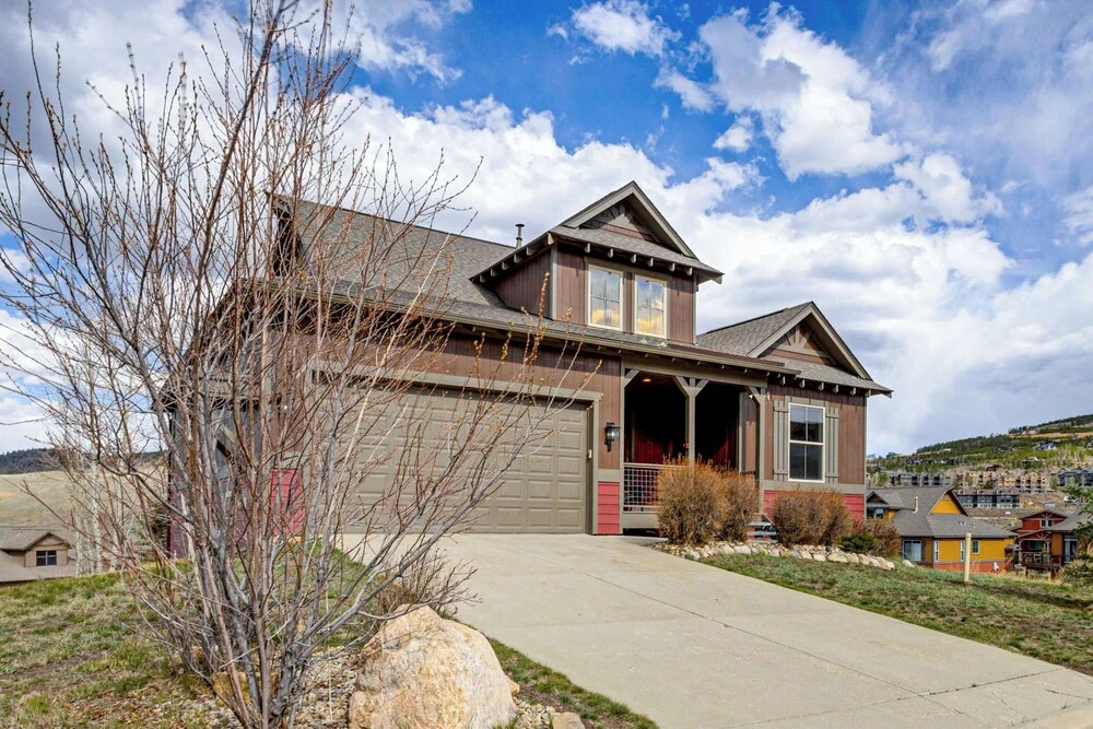 Granby Home w/ Hot Tub + Ski, Golf & Pool Access