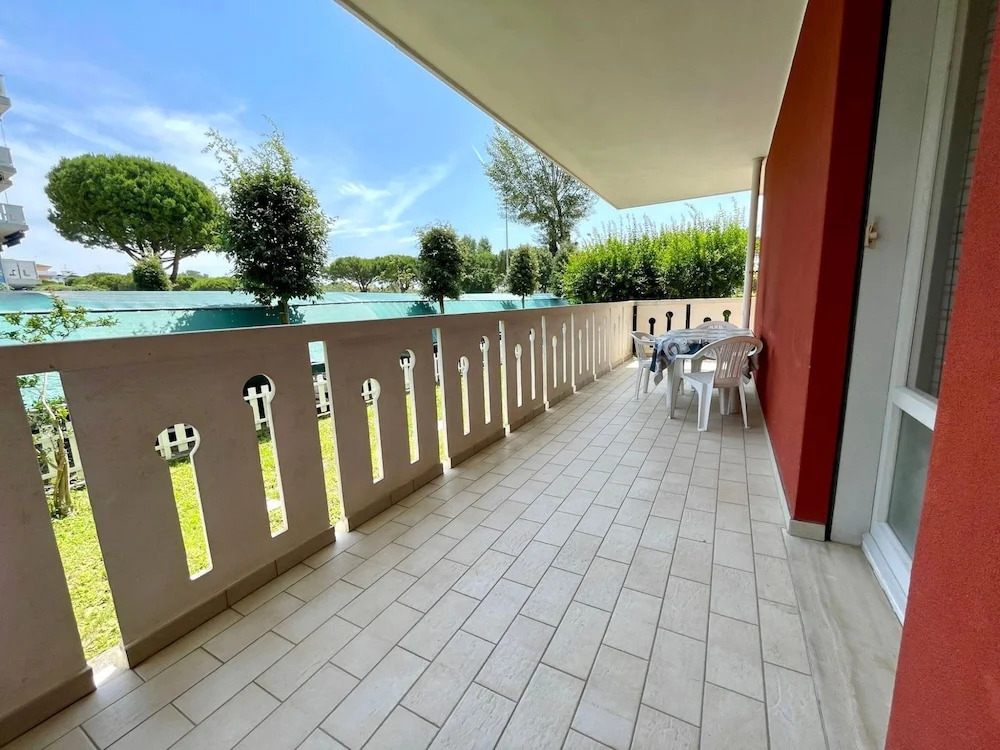 Homely Apartment With Shared Pool