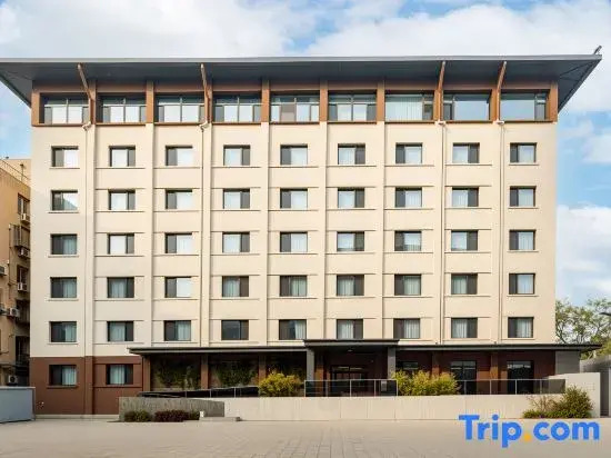 Sanjin Hotel