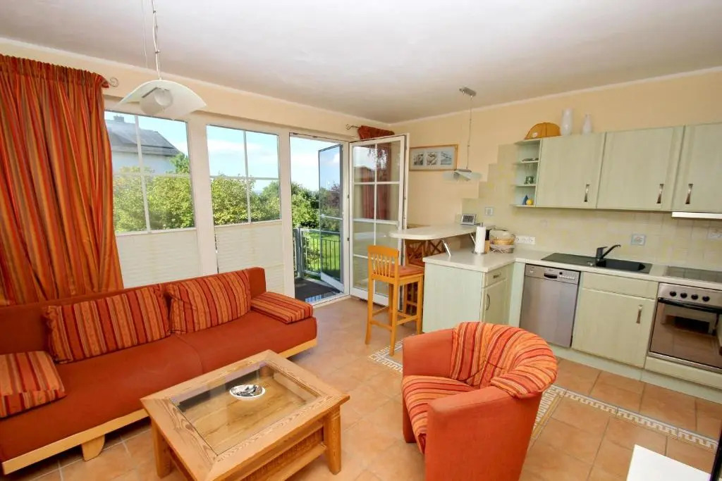 Strandvilla Böck FeWo 10 strandnah, Balkon, Meerblick