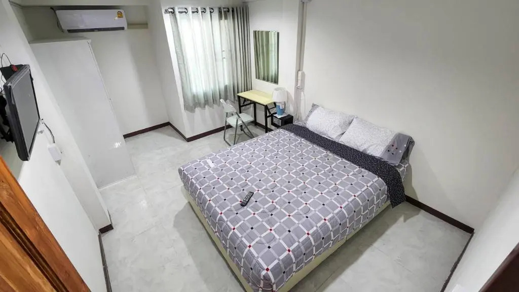 Apartment A4 Dindaeng