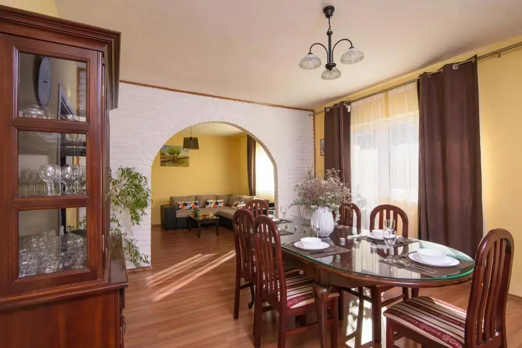 Apartmen Karmen 2