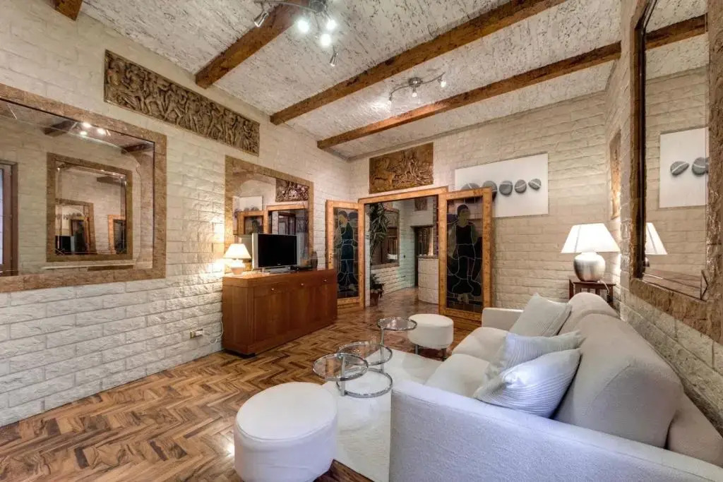 Fontana di Trevi Charming Apartment CIR 15280